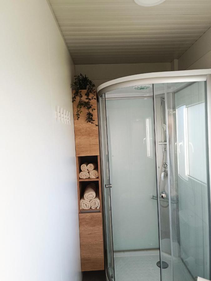 Mobile Home Vilmaris Pakoštane Extérieur photo