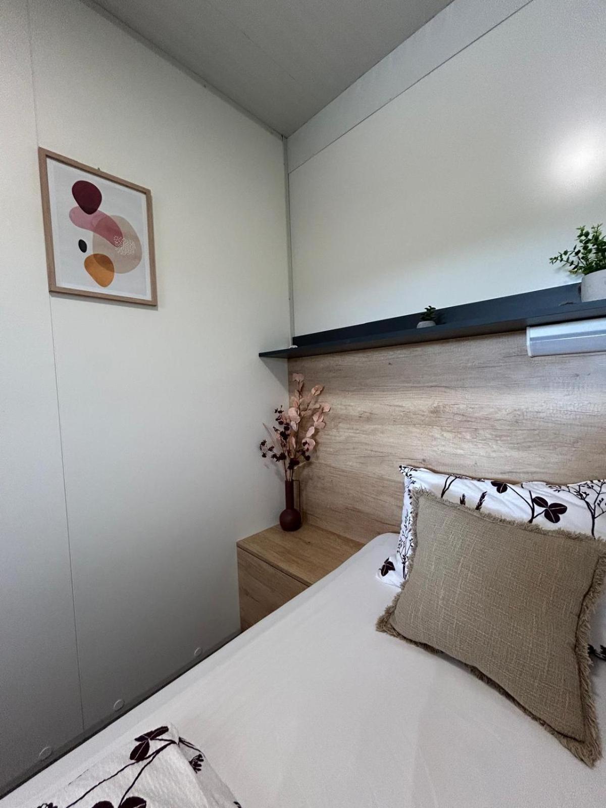 Mobile Home Vilmaris Pakoštane Extérieur photo